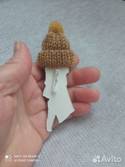 Брошь Значок Новый