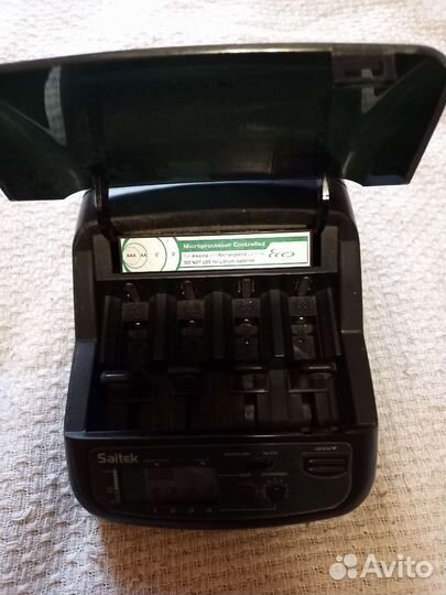 15 аккумуляторов и зарядное устройство