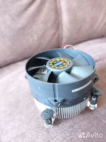 Кулер для процессора Intel