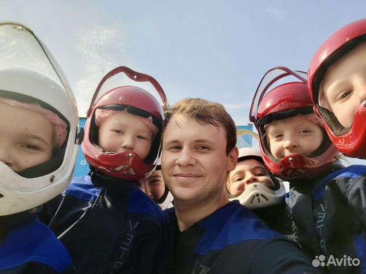 2 минуты полёта в аэротрубе для детей до 14 лет