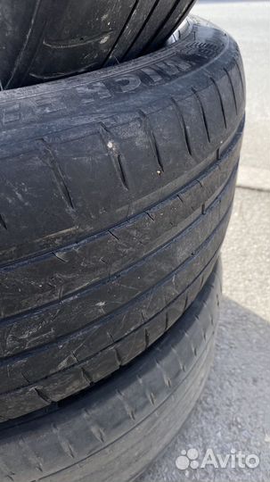 Michelin Pilot Sport 4 245/40 R19