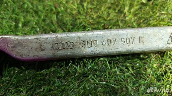 Рычаг подвески верхний передний левый Audi A4 8E2