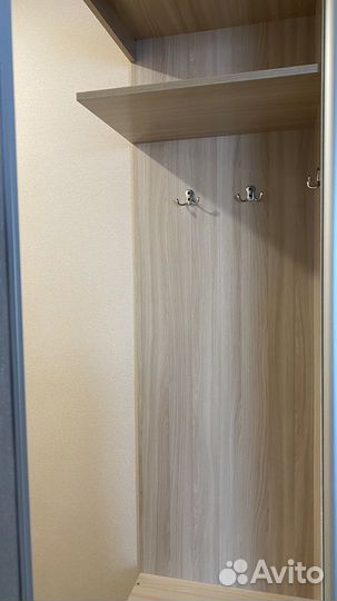 Шкаф
