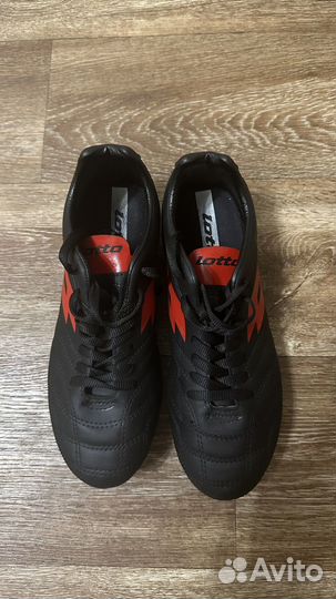 Футбольные бутсы 38 размер
