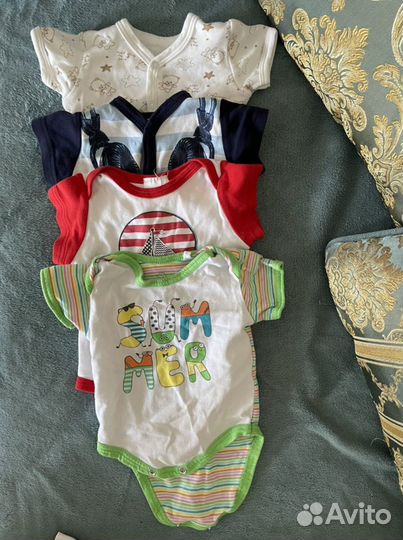 Пакет вещей с зимним комбинезоном на мальчика