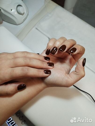 Мастер маникюра и педикюра