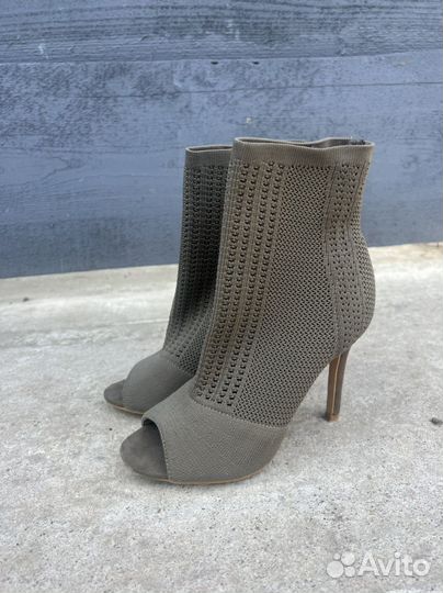 Ботильоны летние