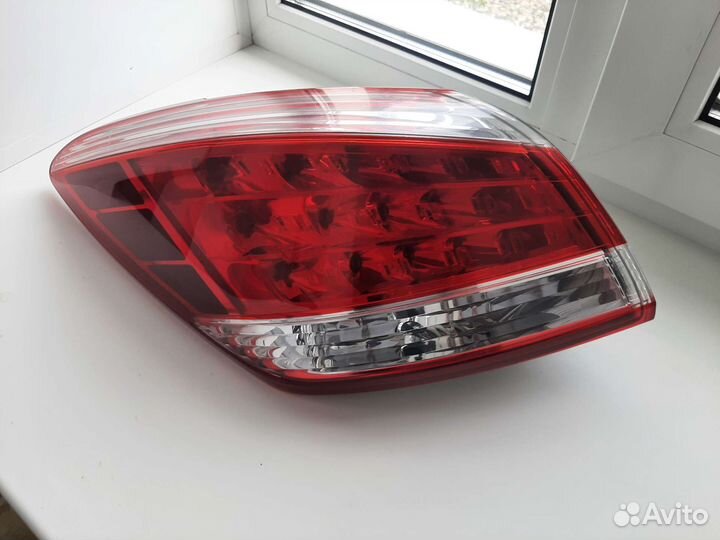 Фонарь задний левый ниссан мурано