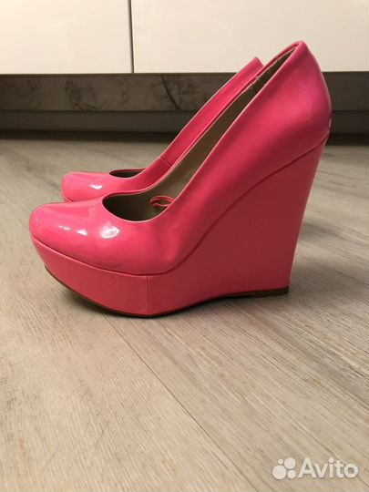 Туфли на танкетке 36