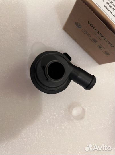 Водяной насос VAG 059121012B дополнительный