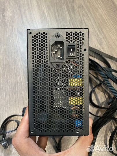 Блок питания Cooler Master MWE 600 white - V2