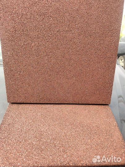 Плитка резиновая, спортивное покрытие