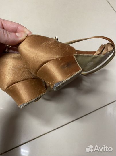 Туфли для бальных танцев