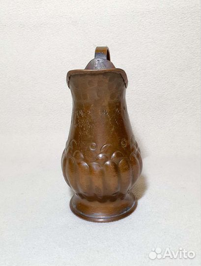 Старинный молочник