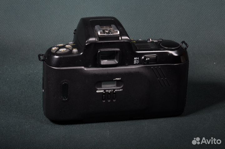 Nikon F-601