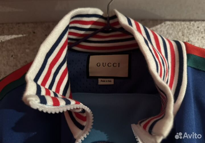 Gucci