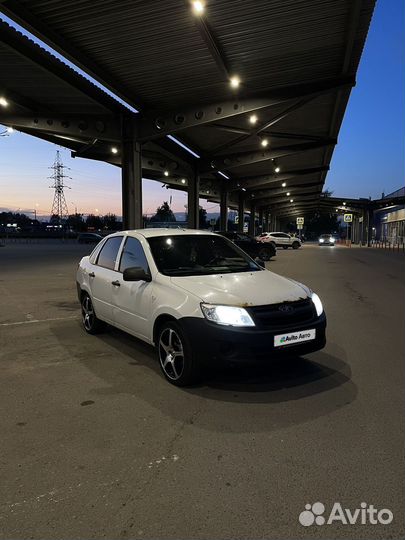 LADA Granta 1.6 МТ, 2017, 105 000 км