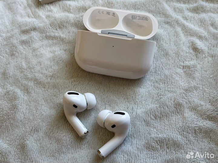 AirPods Pro б/у копия с шумоподавлением
