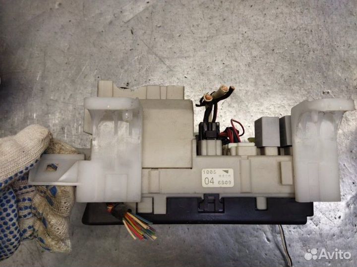 Блок предохранителей Toyota Corolla E12 1.6 3zzfe