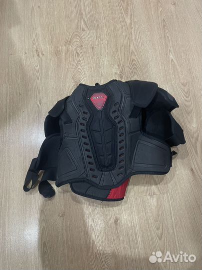 Нагрудник хоккейный CCM