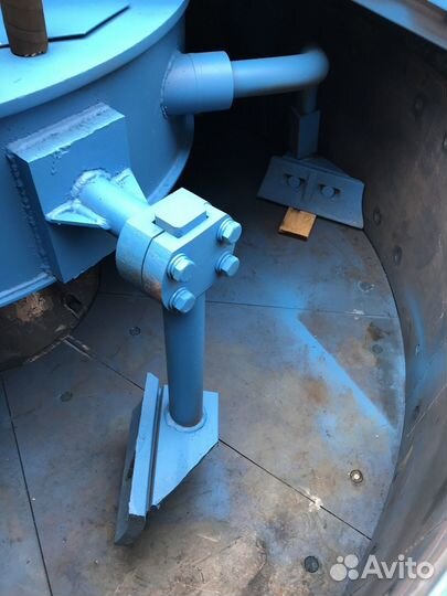 Бетоносмеситель бп-1500