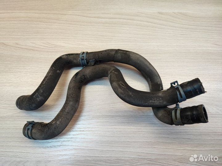 Патрубок системы охлаждения Volkswagen Polo