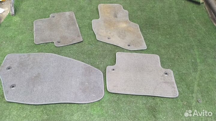 Коврики комплект Volvo Xc70 B5254T2 2003