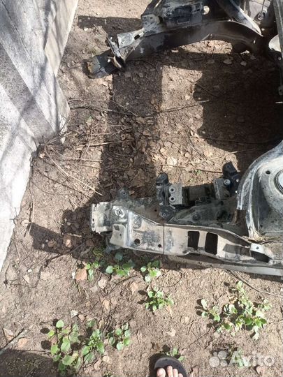 Volkswagen jetta 6 передняя часть кузова