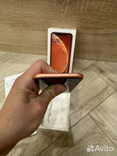 iPhone Xr, 128 ГБ