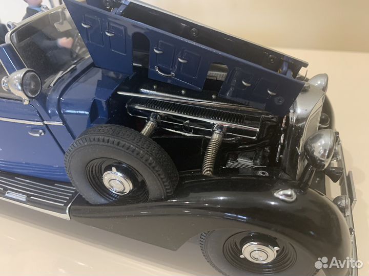 1/18 Mercedes-Benz 770K (W150),1938 Signature Mode