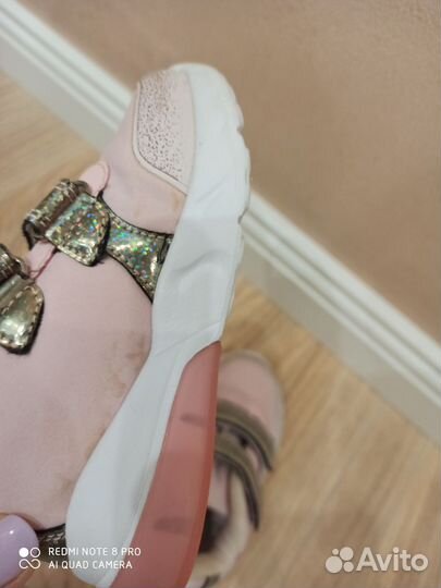 Кроссовки для девочки 23 размер
