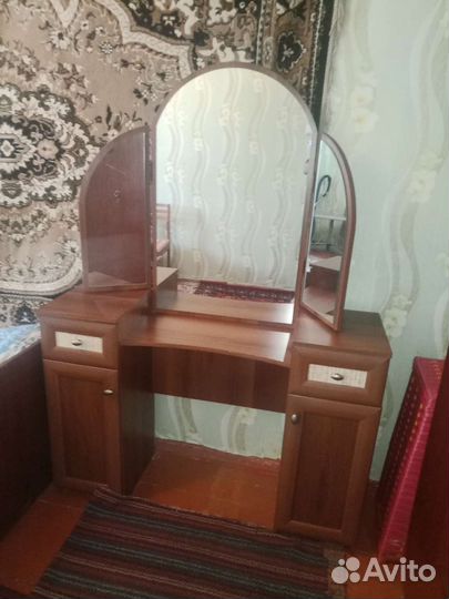 Трюмо трильяж