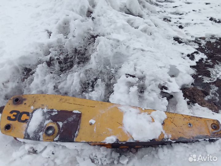 Стрела экскаватора JCB 3 CX