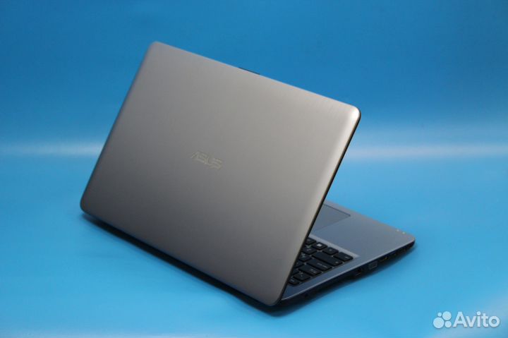 Ноутбук Asus