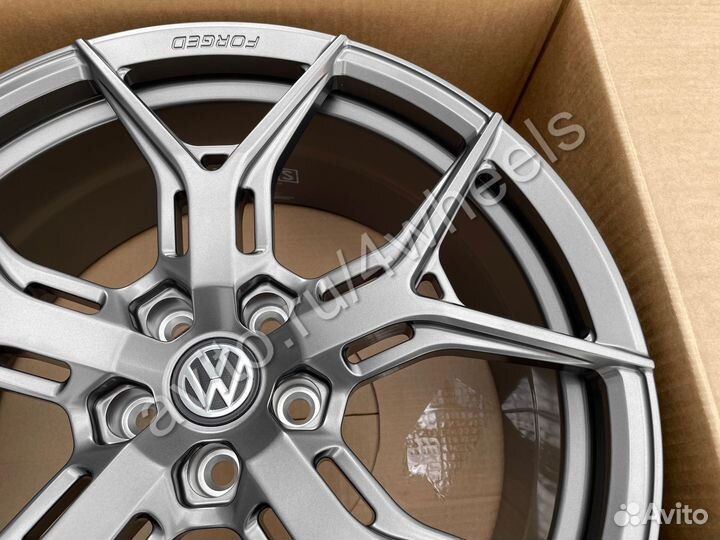 Кованые диски Volkswagen Touareg R20 наличие