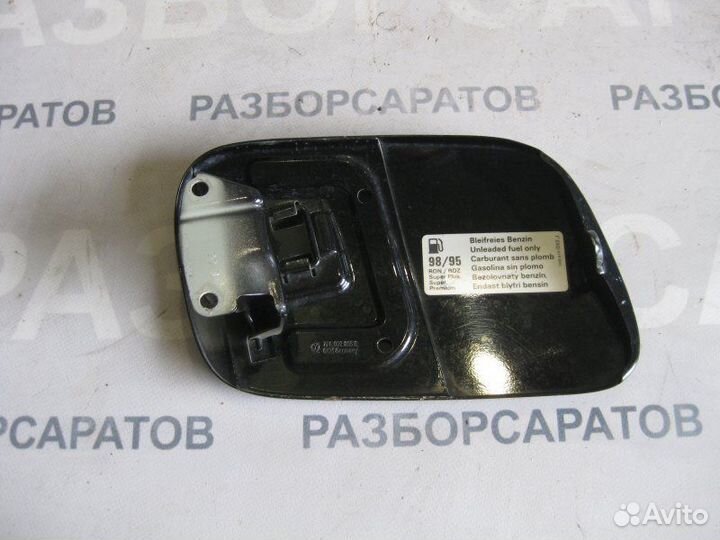 Лючок бензобака Volkswagen Touareg кроссовер AXQ