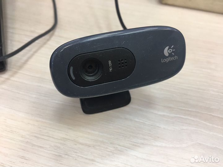 Веб-камера Logitech HD720P микрофоном