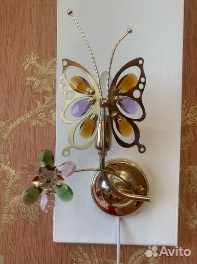 Люстра и бра