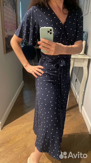 Платье летнее синее в белый горошек в горох миди