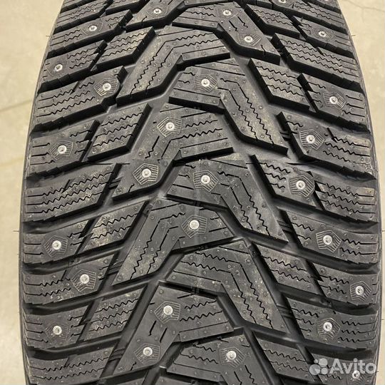 Hankook Winter I'Pike RS2 W429 235/45 R17