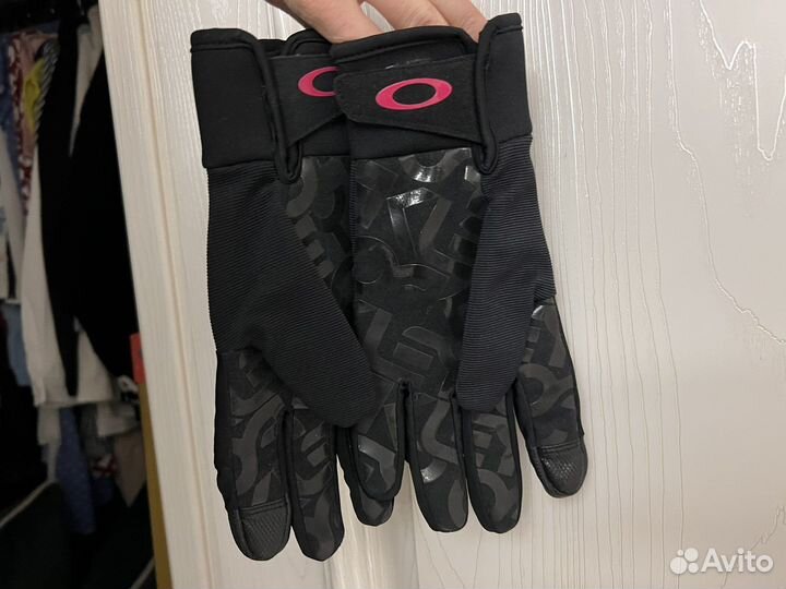 Премиальные женские перчатки oakley