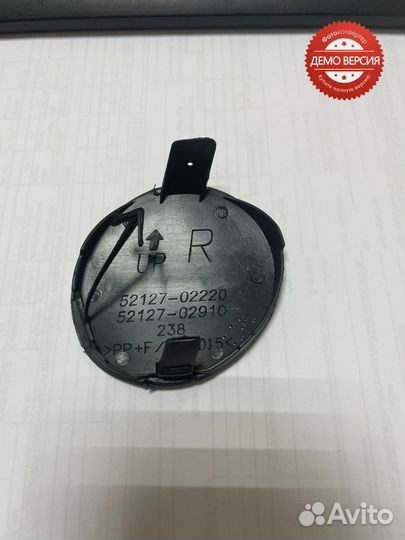 Заглушка бампера правое Toyota Corolla E150(07-11)