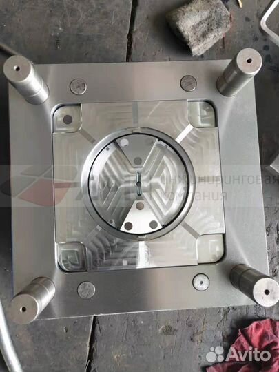 Пресс форма для литья пластмассы