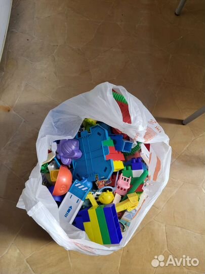 Пакет с игрушками