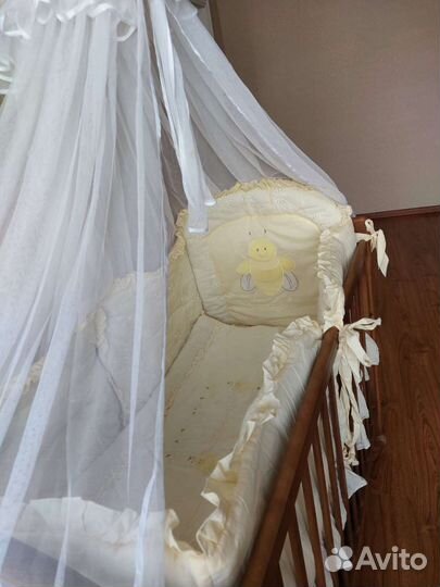 Кровать с балдахином