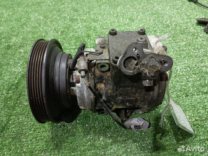 Компрессор кондиционера Toyota Corona Premio ST210