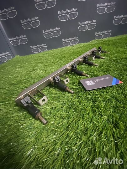 Топливная рампа с форсунками BMW N52