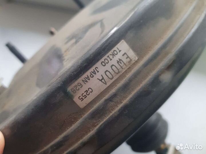 Вакуумник на nissan y12