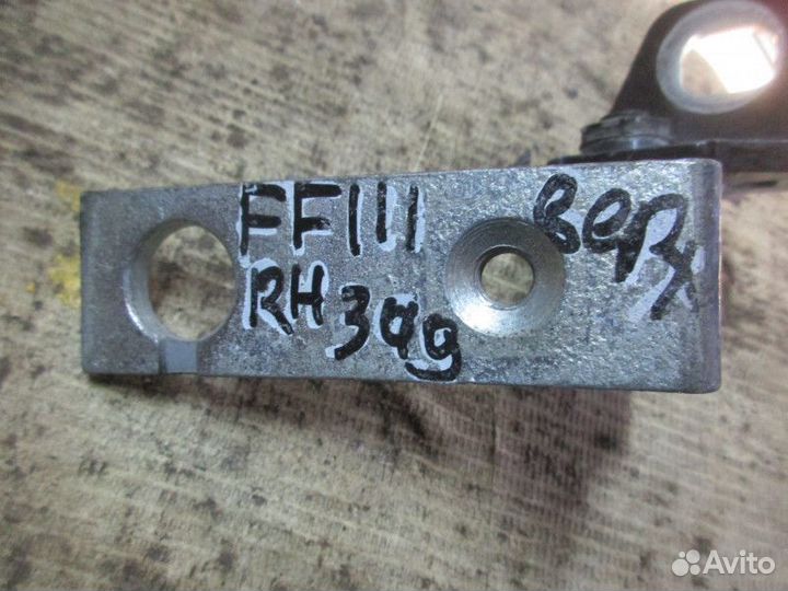 Петля двери задней правой верхняя Ford Focus III 2