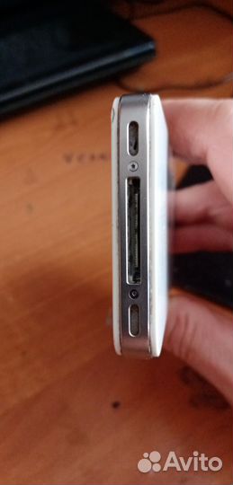 iPhone 4S, 8 ГБ
